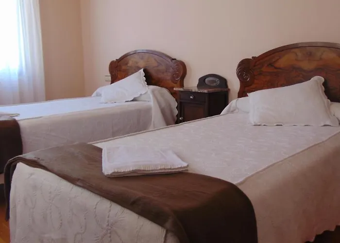 فندق Iacobus كاستروجايرز